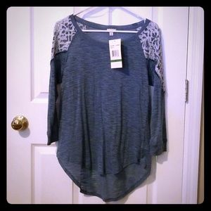 NEW. eyeshadow clothing 3/4 shirt